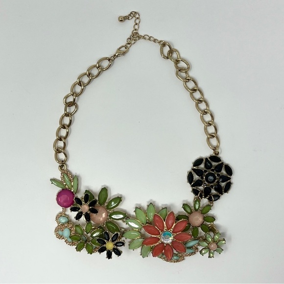 Joan Rivers Statement Necklace 18-Inch Floral Bouquet with Gold-Colored Finish - Picture 7 of 7
